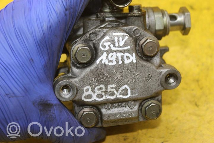 Volkswagen Golf VIII Pompe de direction assistée 1J0422154A