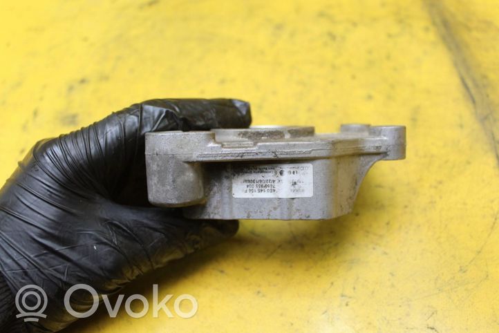 Audi A8 S8 D3 4E Riemenspanner Spannrolle Servopumpe 4E0145156F