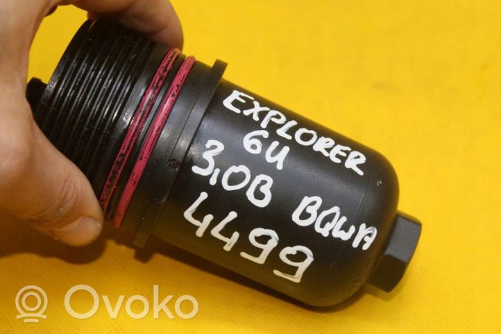 Ford Explorer Couvercle de filtre à huile FT4E-6A832-AD