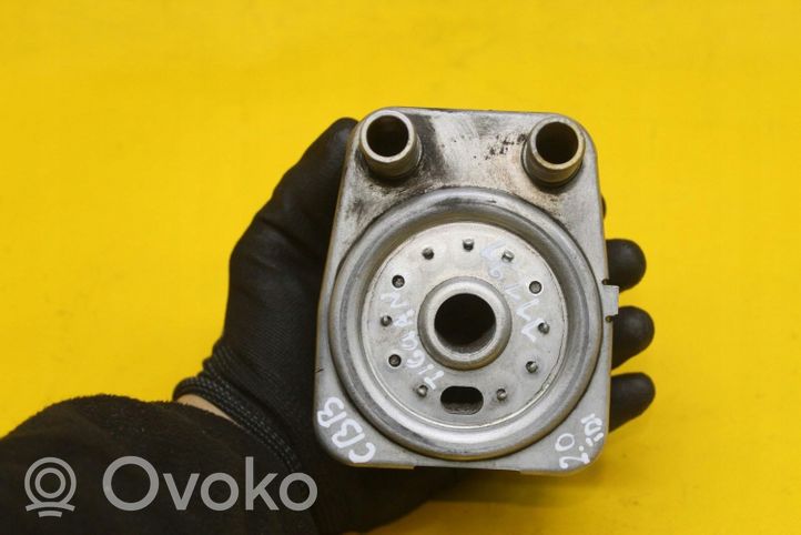 Volkswagen Tiguan Radiatore dell’olio del motore 038117021D