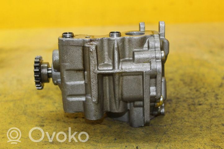 Renault Captur Oil pump 150002257R