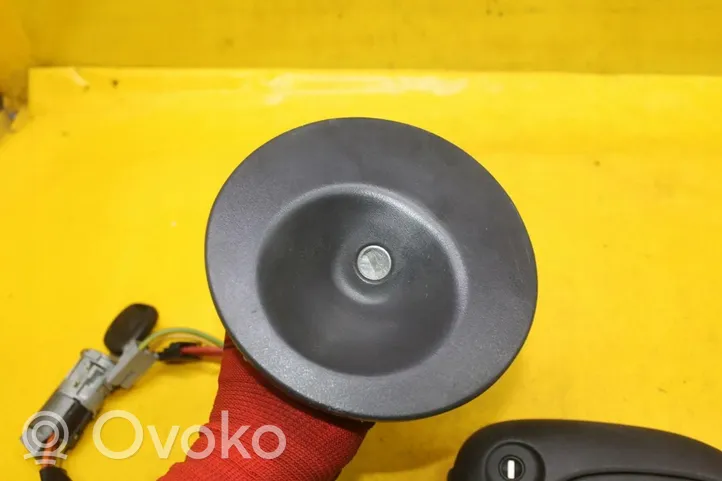 Renault Kangoo I Fuel tank cap KOMPLET