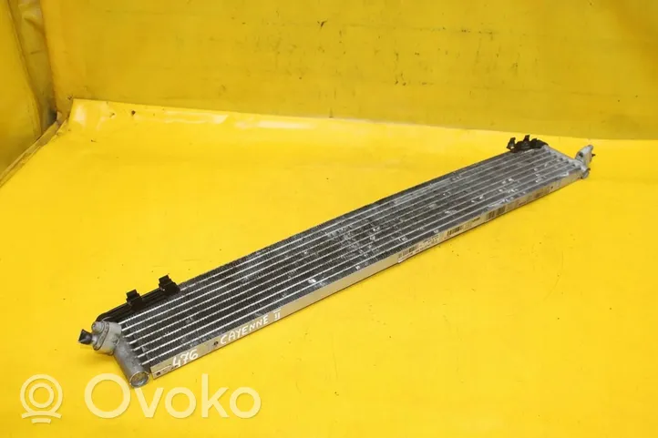 Porsche Cayenne (92A) Radiateur d'huile moteur 7P0317019