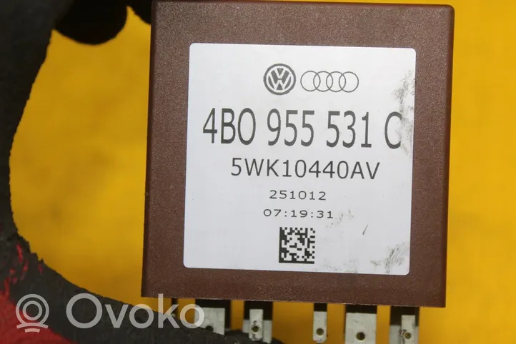 Audi A8 S8 D2 4D Moduł / Przekaźnik wycieraczek 4B0955531C