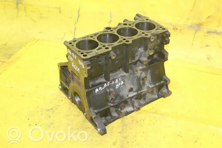 Audi A4 S4 B6 8E 8H Bloc moteur 06A103021K