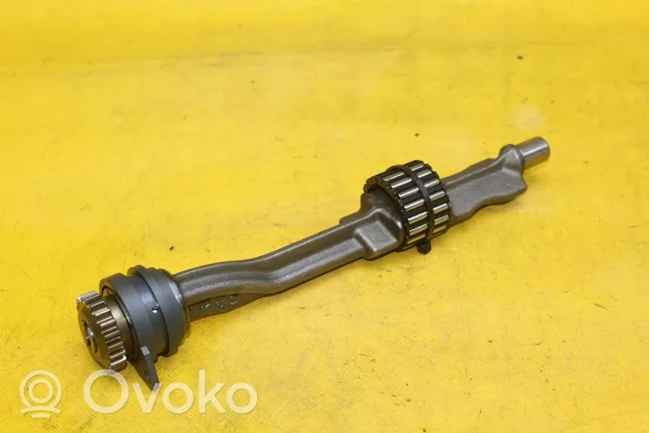 Audi A3 S3 8V Arbre d'équilibrage pompe à huile 06H103333B