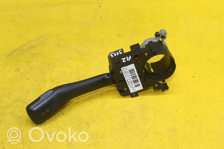 Audi A2 Indicator stalk 8L0953513G