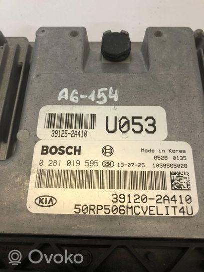 KIA Carens III Engine control unit/module 391202A410