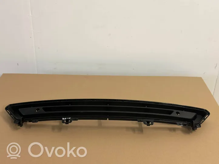 Volvo V90 Cross Country Mascherina inferiore del paraurti anteriore 32227363