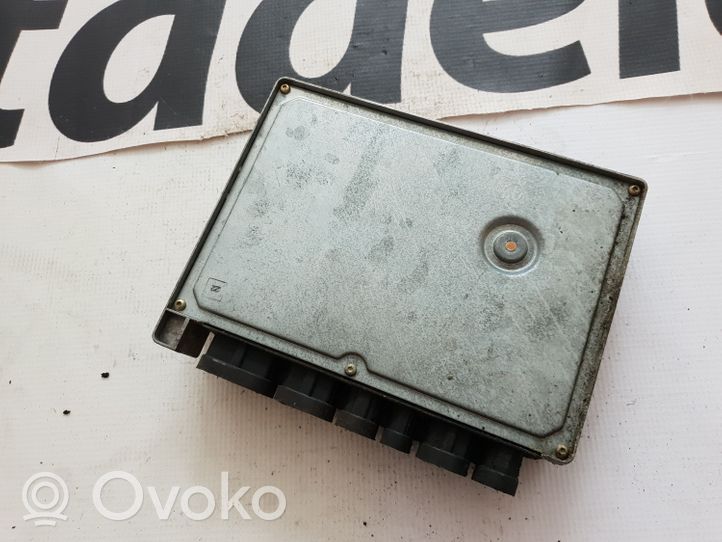 Renault Clio I Calculateur moteur ECU S101200026A