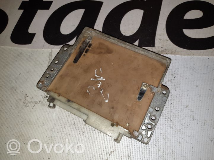 Renault Megane I Gearbox control unit/module S103750004