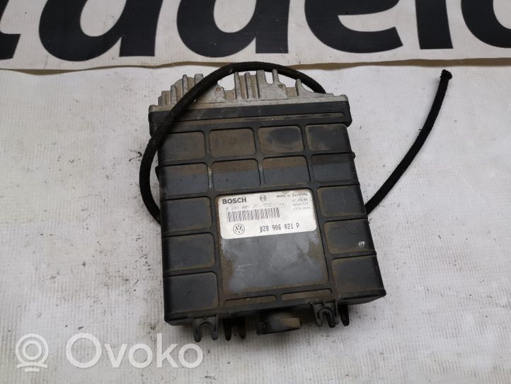 Volkswagen Sharan Calculateur moteur ECU 028906021P