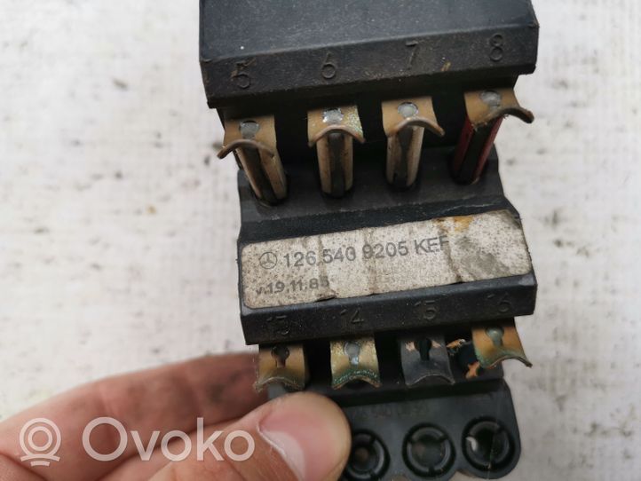 Mercedes-Benz S W126 Fuse module A1265409205