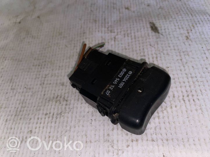 Mercedes-Benz Vito Viano W638 Illuminazione sedili anteriori 0035455207