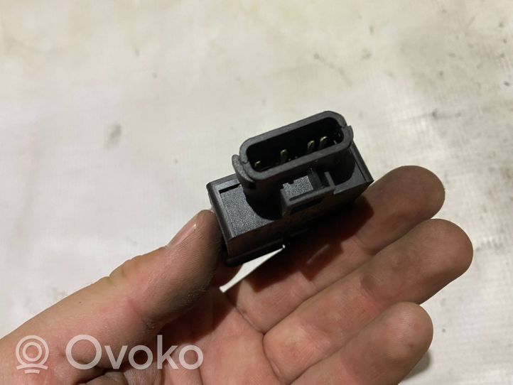 Mercedes-Benz ML W163 Interruptor de control de altura del faro delantero a1638200010