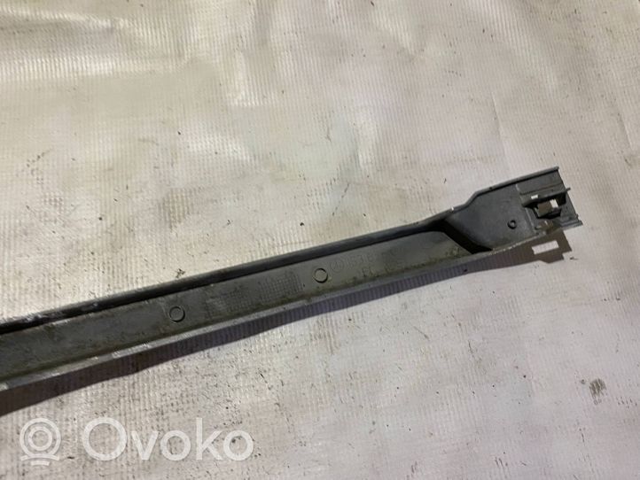 Mercedes-Benz ML W163 Rivestimento sotto il faro/fanale 1638260177