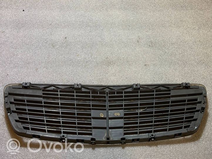 Mercedes-Benz E W211 Maskownica / Grill / Atrapa górna chłodnicy A2118800283