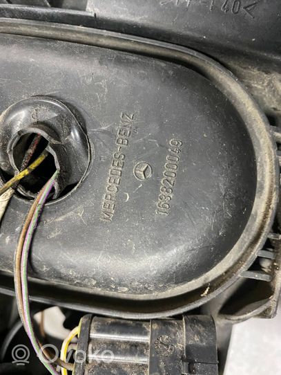 Mercedes-Benz ML W163 Передняя фара 1638200049