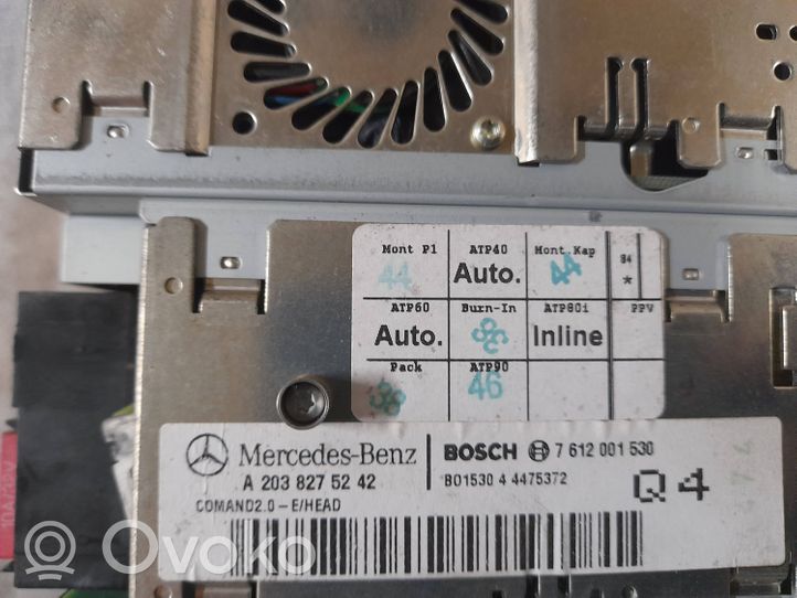 Mercedes-Benz C W203 Radio/CD/DVD/GPS head unit A2038275242