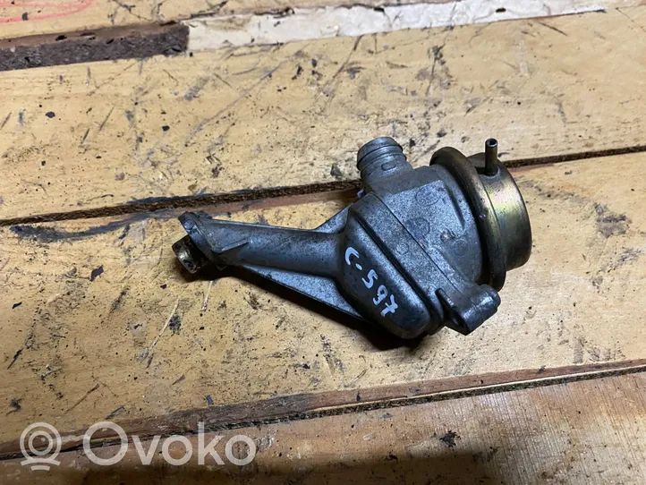 Mercedes-Benz S W220 Valvola EGR A0021403560