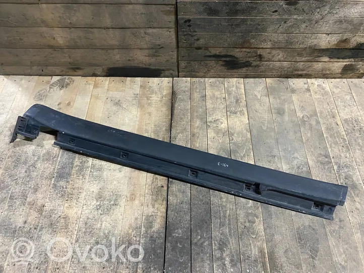 Mercedes-Benz B W245 Sill 2006080100