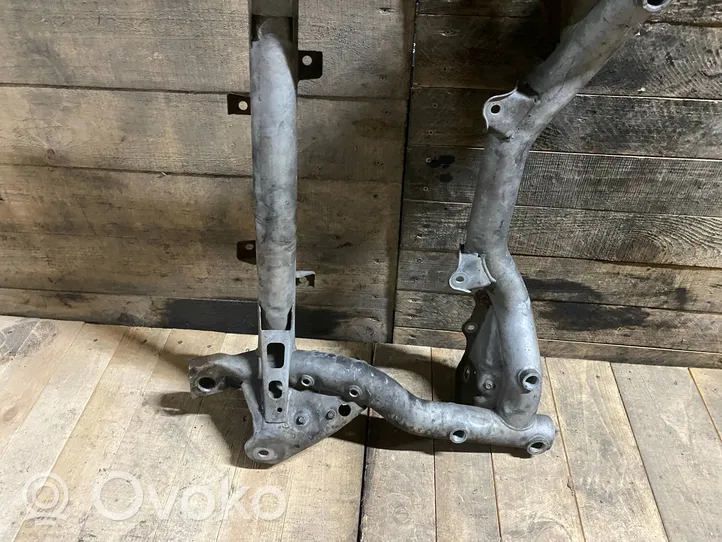 Mercedes-Benz E W212 Front subframe 