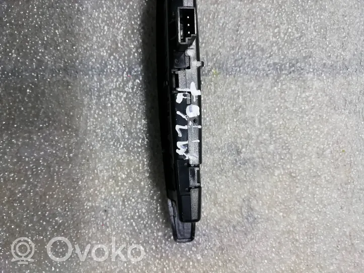 Mercedes-Benz E W212 Экран сенсорного экрана парковки PDC A0015424623