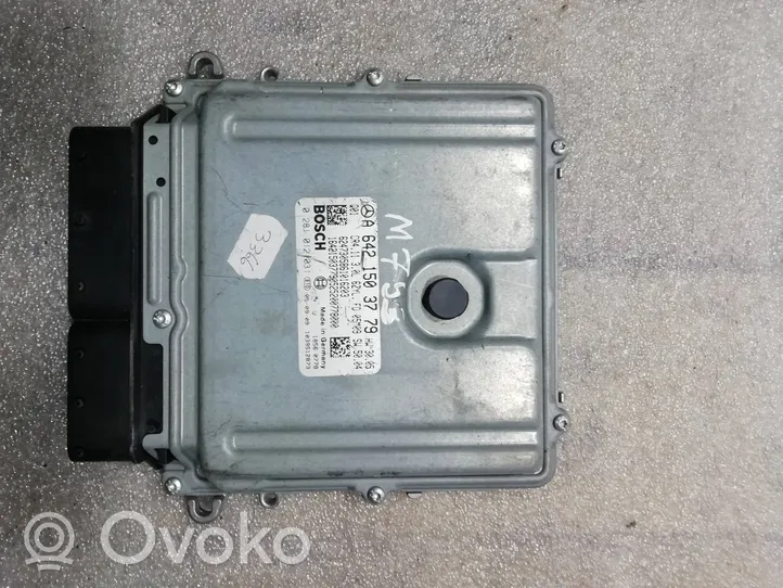 Mercedes-Benz ML W164 Calculateur moteur ECU A6421503779