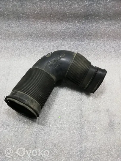 Mercedes-Benz C W203 Tube d'admission d'air A6110940587