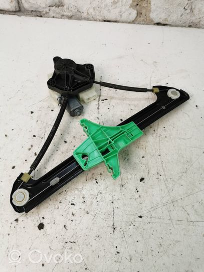 Volkswagen Golf VII Rear door window regulator with motor 5G4839462C