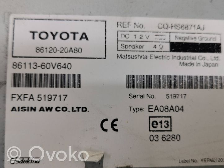 Toyota Avensis T270 Panel / Radioodtwarzacz CD/DVD/GPS 8612020A80