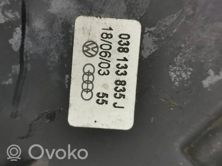 Audi A4 S4 B6 8E 8H Boîtier de filtre à air 038133835J