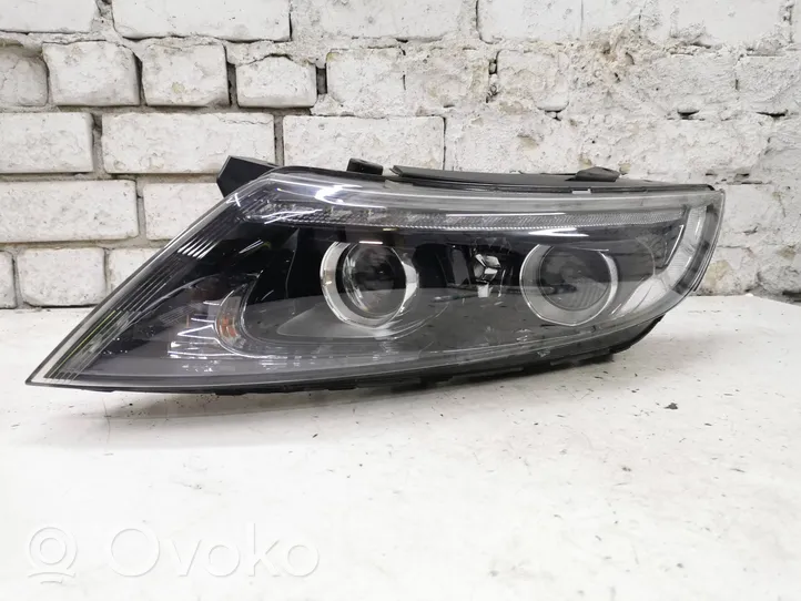 KIA Optima Phare frontale 921012T544