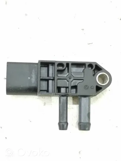 Volkswagen Touran II Exhaust gas pressure sensor 076906051B