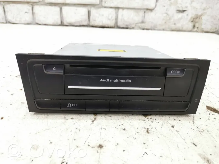 Audi A4 S4 B8 8K Unità principale autoradio/CD/DVD/GPS 8T1035666E