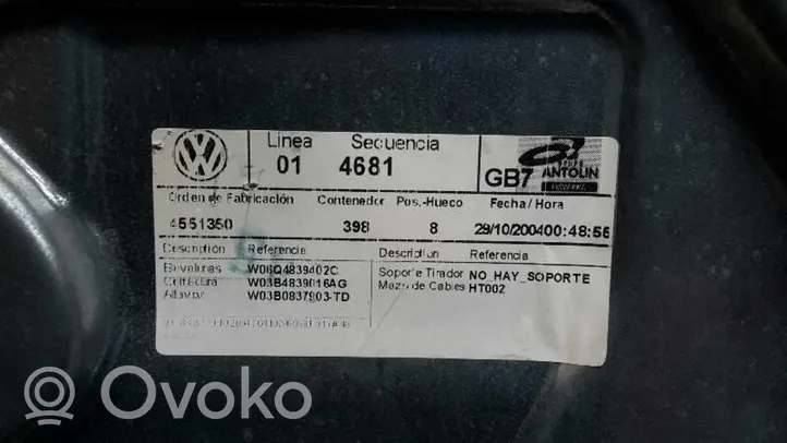 Volkswagen Polo Rear door window regulator with motor W06Q4839402C