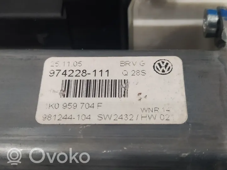 Volkswagen PASSAT B6 Galinis varikliukas langų pakėlėjo 974228111