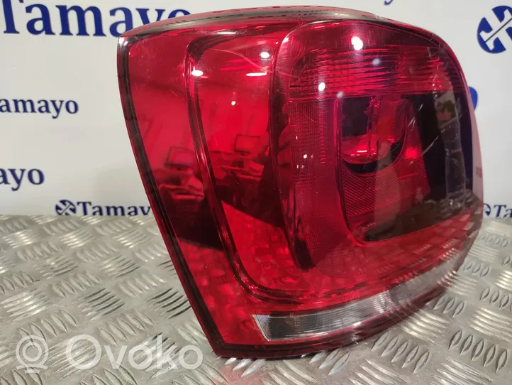 Volkswagen Polo V 6R Lampa tylna 6R0945095