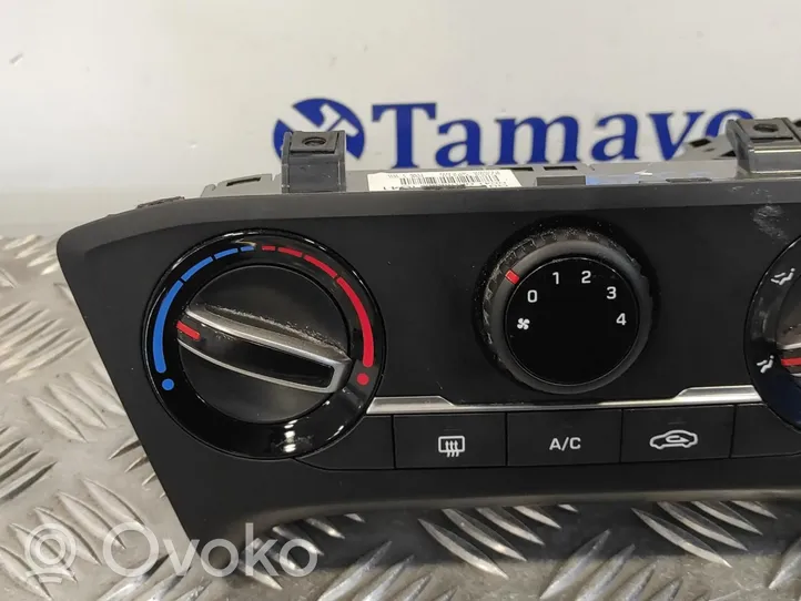 Hyundai i20 (GB IB) Panel klimatyzacji 97250C8410