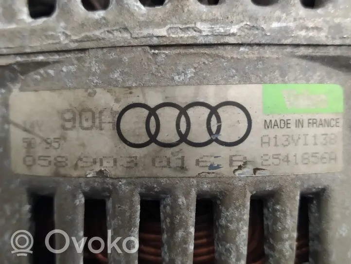 Audi A4 S4 B5 8D Générateur / alternateur 058903016B