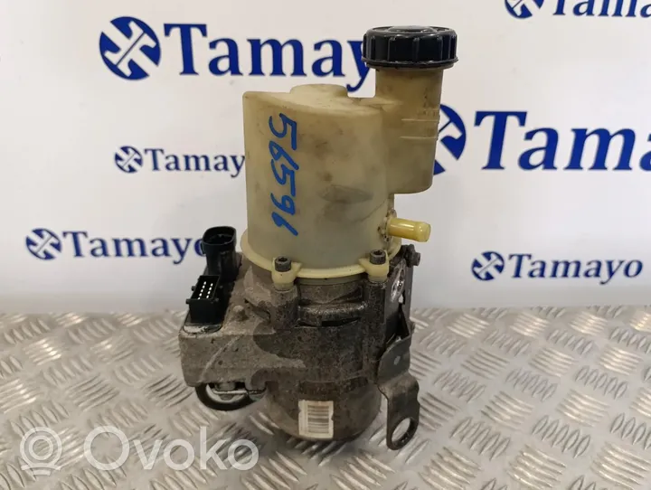 Renault Kangoo I Power steering pump 8200520790