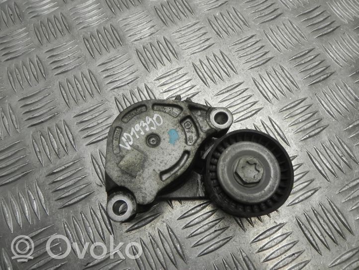 BMW 2 F45 Paskirstymo diržo įtempėjas 657747