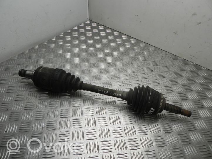 Toyota Avensis T220 Front driveshaft 20