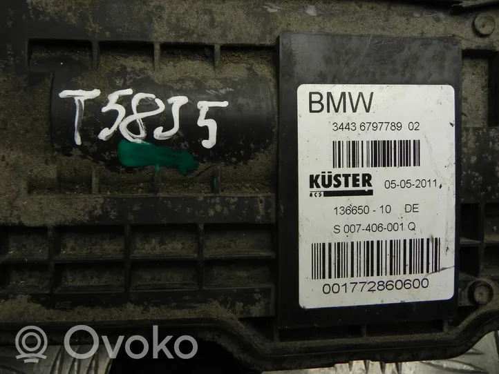 BMW 7 F01 F02 F03 F04 Module de commande de frein à main 6797789