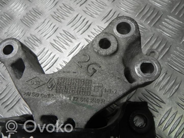 Nissan Qashqai Wspornik / Mocowanie silnika 112846249R