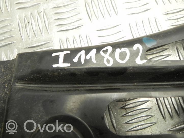 BMW 5 E60 E61 Etupuskurin kannake 51127060795