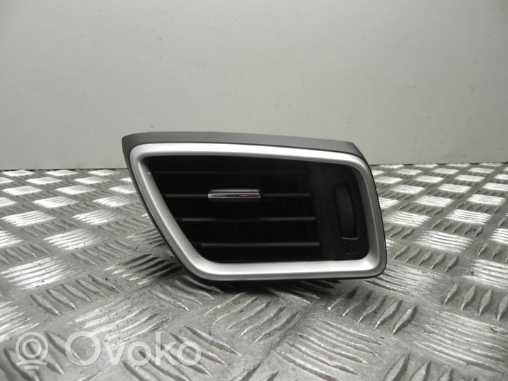 Nissan X-Trail T32 Rear air vent grill 687604BA0A