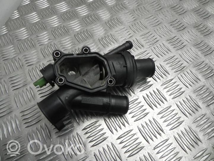 Ford S-MAX Boîtier de thermostat 9682141580