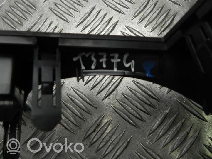Toyota Prius (XW30) Radijos/ navigacijos apdaila 5547447050
