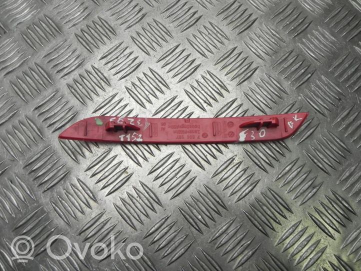 BMW 3 F30 F35 F31 Katon muotolistan suoja 7301187